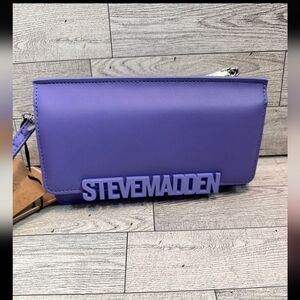 Steve madden purple wallet